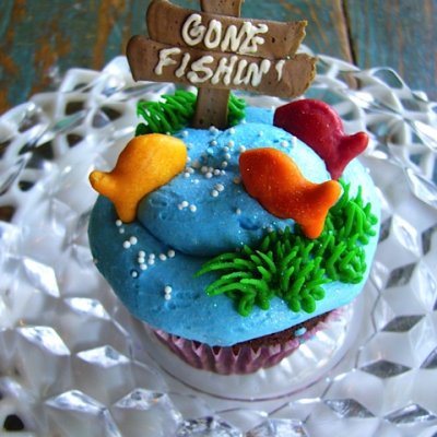 gone fishing $5.00